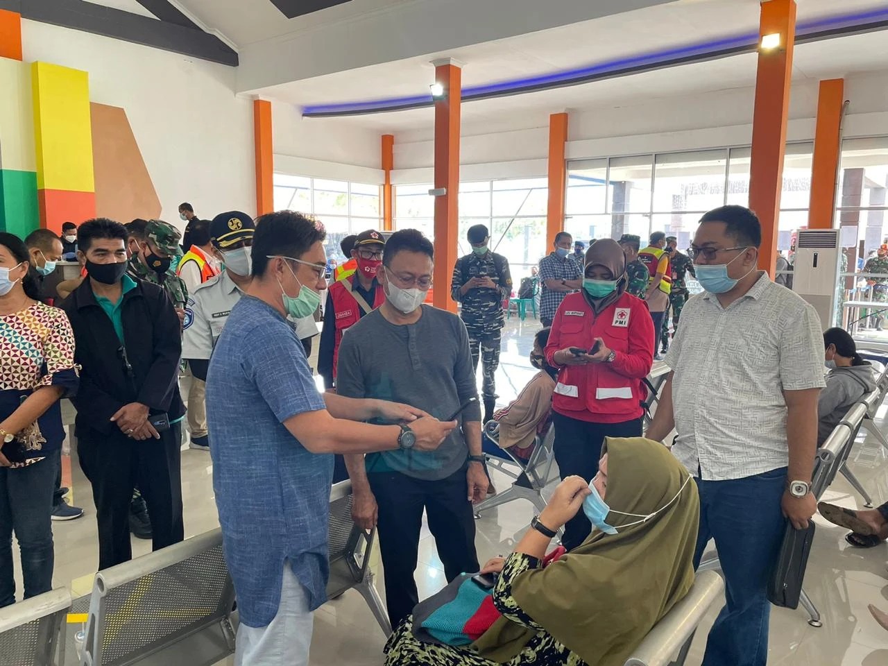 Temui Keluarga Korban Sriwijaya Air, Wali Kota Edi Kamtono Sampaikan Belasungkawa