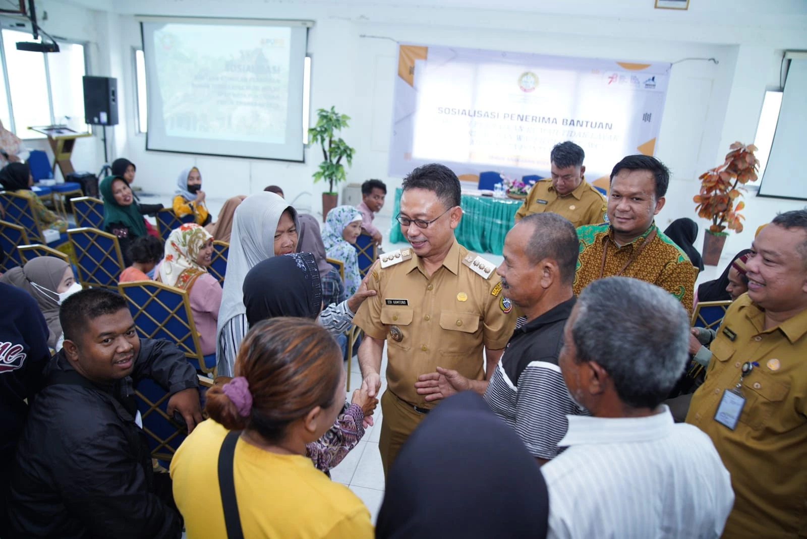 Bantuan RTLH Entaskan Kawasan Kumuh dan Atasi Kemiskinan Bantuan RTLH Entaskan Kawasan Kumuh dan Atasi Kemiskinan
