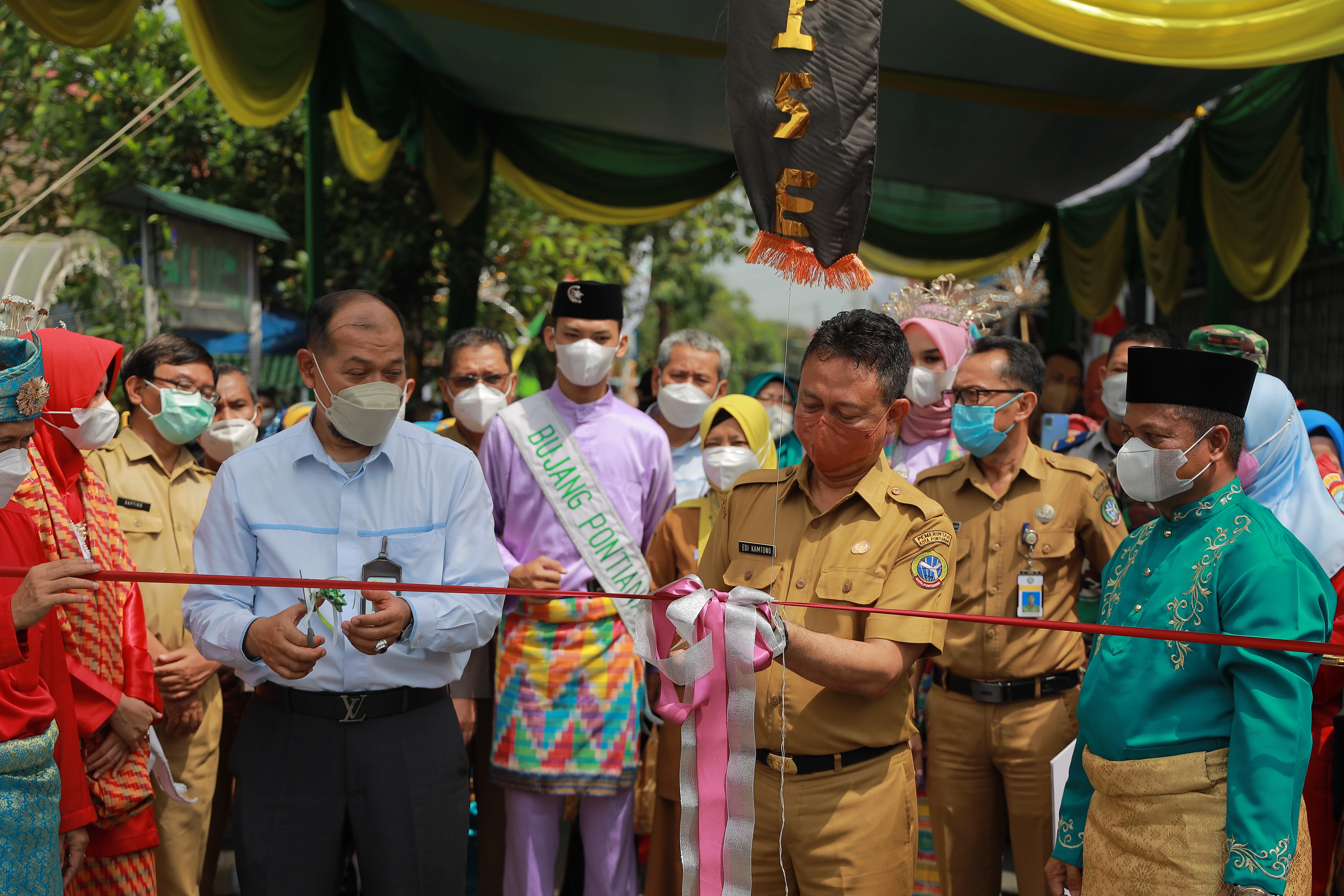 Resmikan Kalise Gang Selamat I, Wako Edi Harap Jadi Role Model