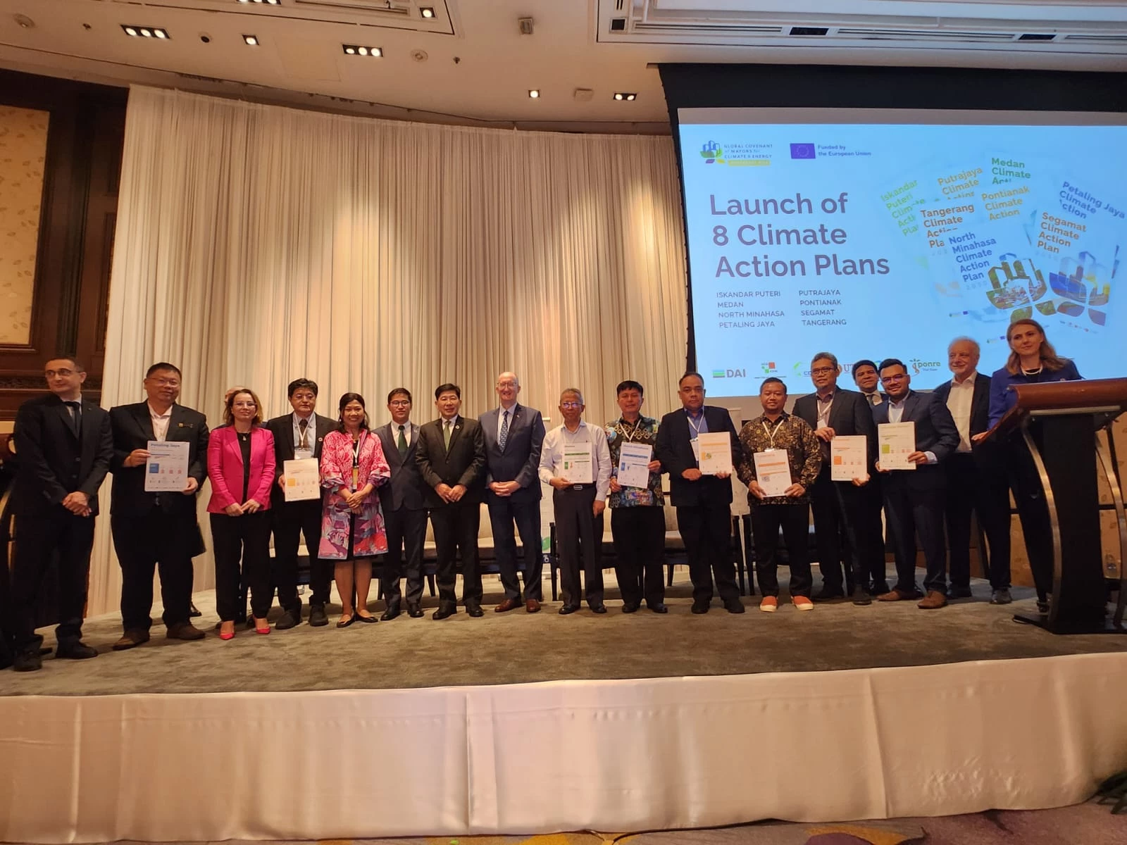 Pontianak Paparkan Aksi Iklim di Bangkok Pontianak Paparkan Aksi Iklim di Bangkok