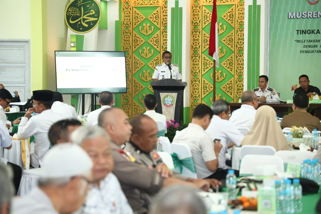 Edi Dorong Rehabilitasi Drainase Jadi Usulan Prioritas Edi Dorong Rehabilitasi Drainase Jadi Usulan Prioritas
