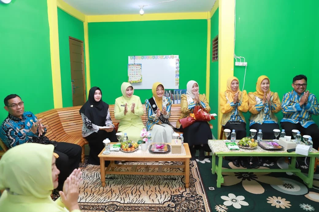 Kunjungi TK Adhyaksa XI, Bunda PAUD Dorong Pendidikan Ramah Anak