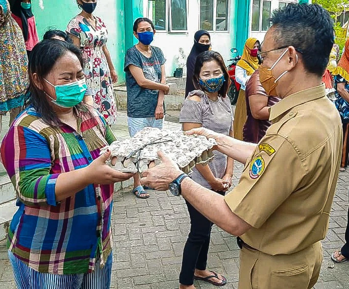 620 KK Dapat Bantuan Telur