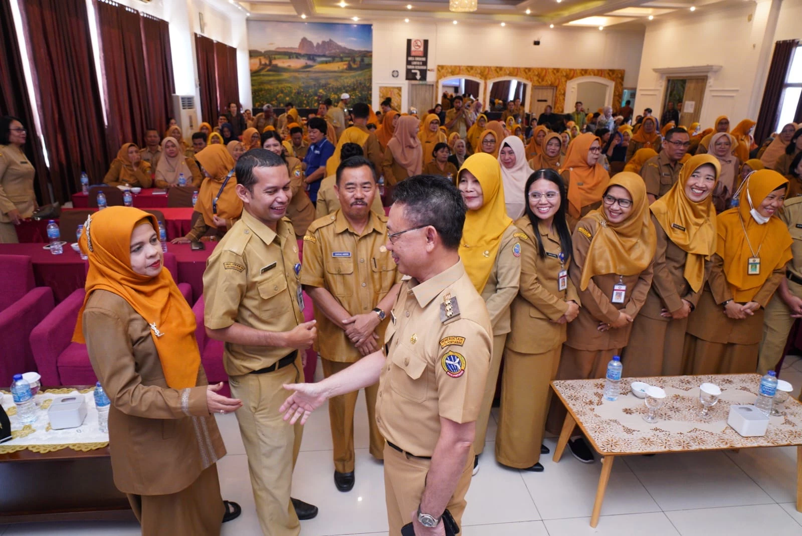 Wako Minta Kepala Sekolah Ciptakan Lingkungan yang Hijau Wako Minta Kepala Sekolah Ciptakan Lingkungan yang Hijau