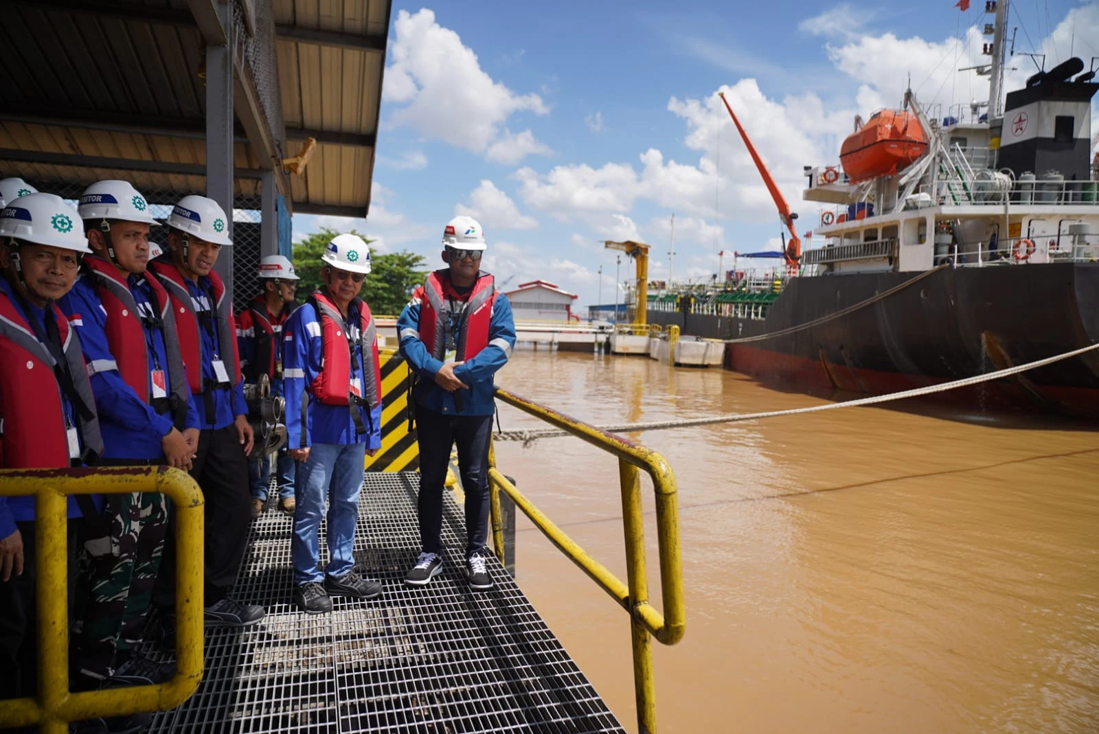 Tinjau Depot Pertamina, Wali Kota: Kami Kawal Distribusi BBM