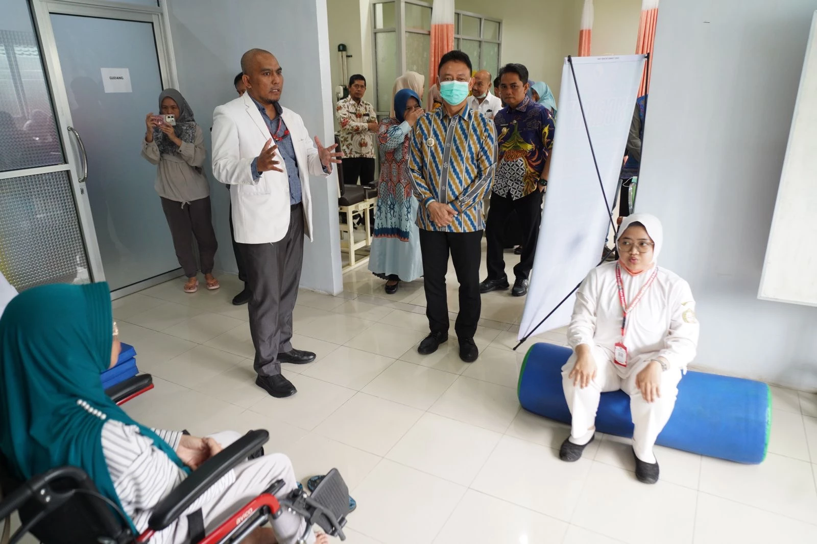 Inovasi RSUD SSMA, Klinik SiGerak Bantu Pasien Stroke Kembali Mandiri