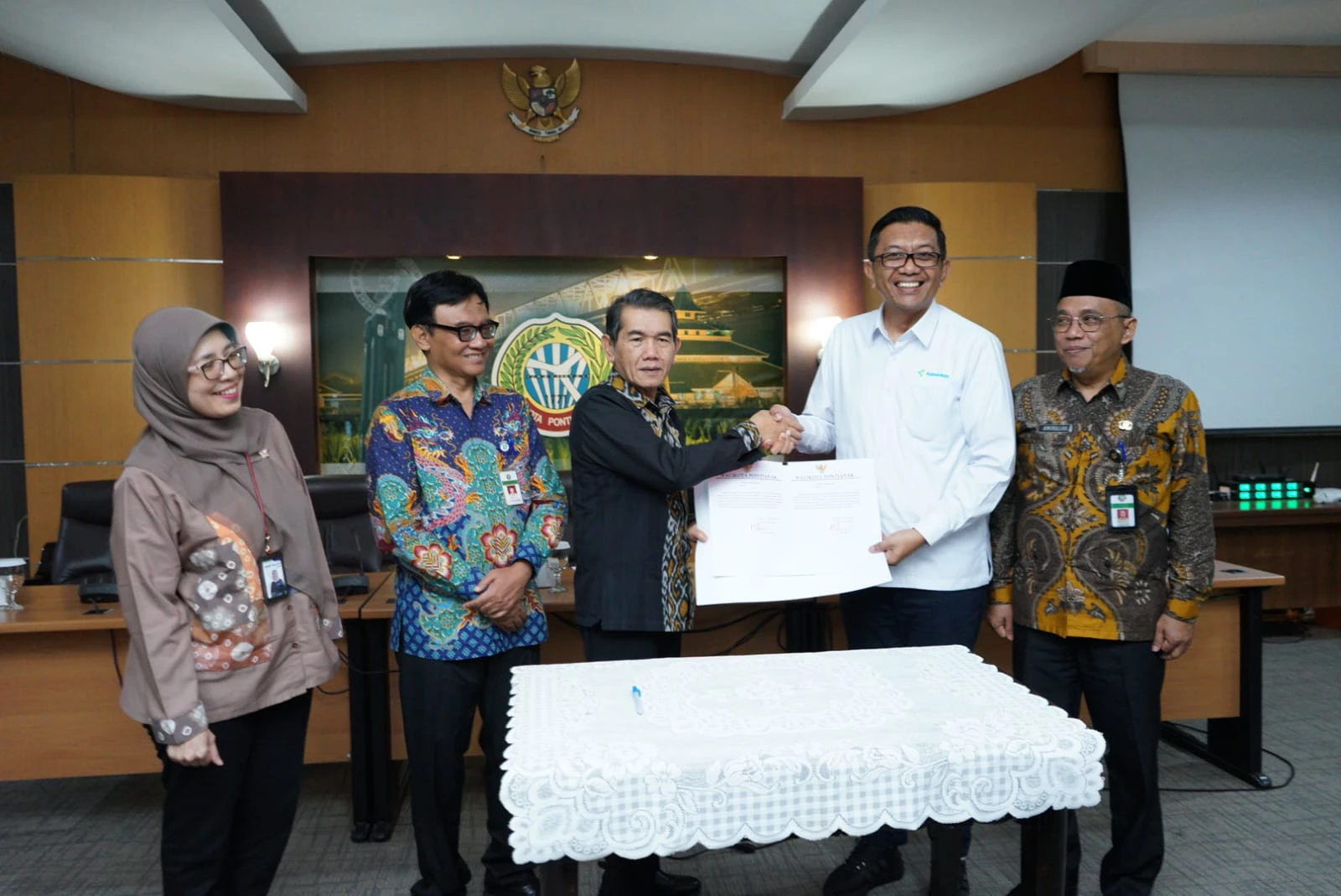 Pemkot Upaya Tingkatkan Universal Health Coverage JKN Pemkot Upaya Tingkatkan Universal Health Coverage JKN