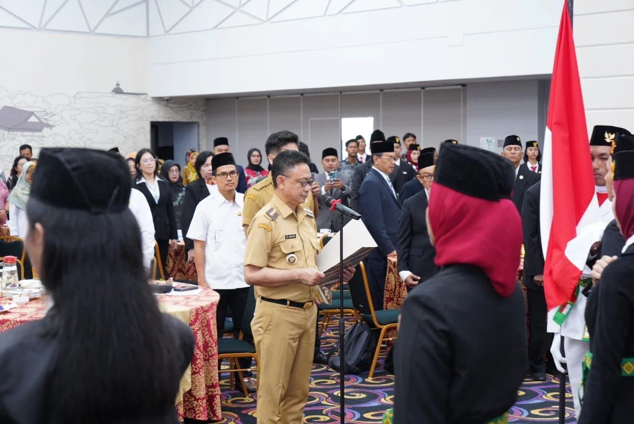 Edi Kamtono Tekankan Pentingnya Implementasi Nilai Pancasila di Kehidupan Sehari-hari Edi Kamtono Tekankan Pentingnya Implementasi Nilai Pancasila di Kehidupan Sehari-hari