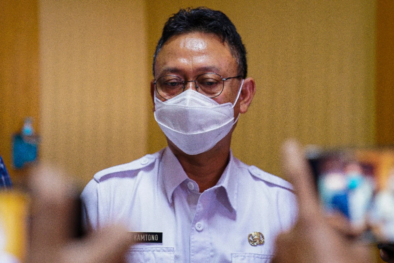 Larang Perayaan Malam Tahun Baru