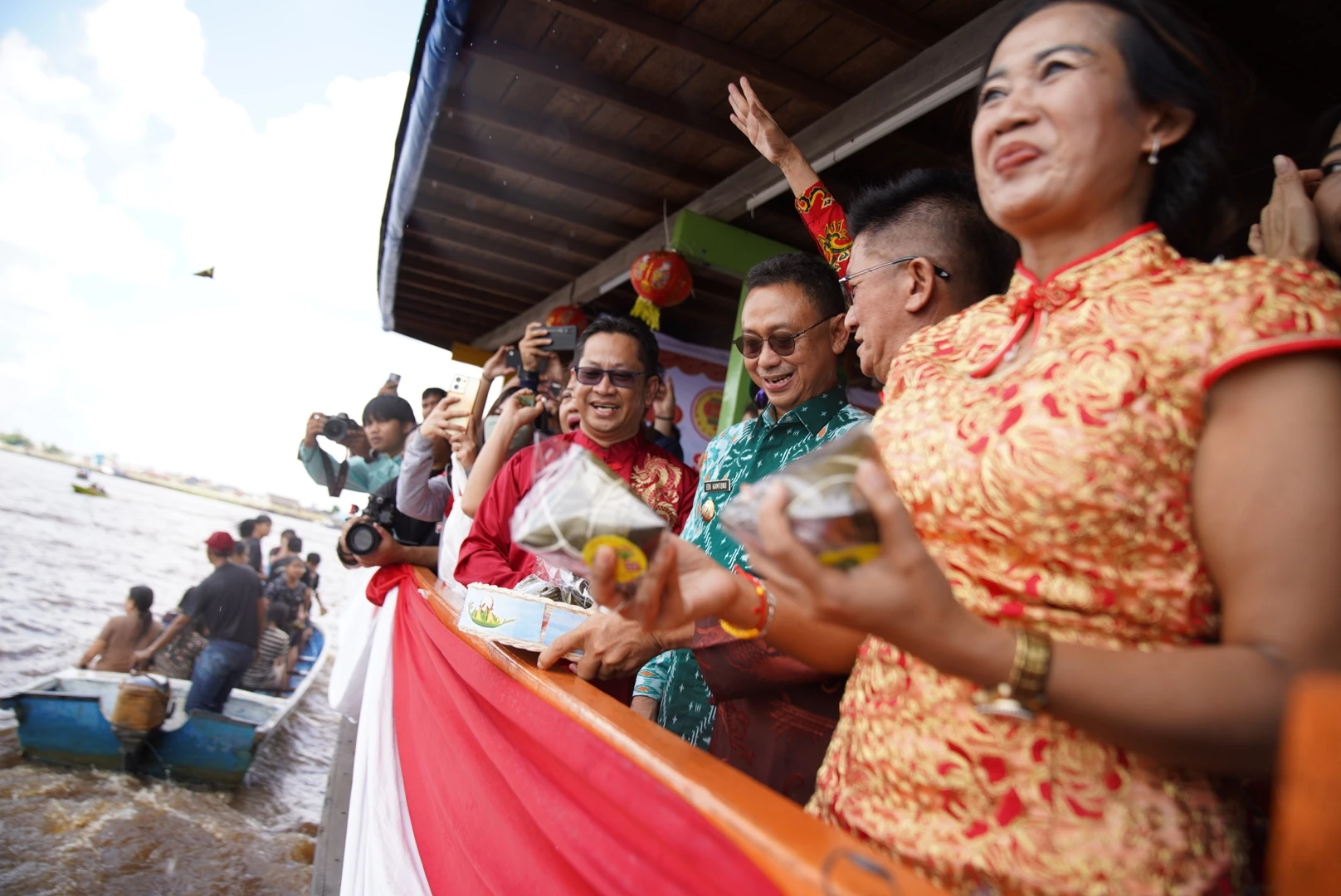 Warga Antusias Rayakan Hari Bakcang, Edi : Bisa Jadi Daya Tarik Wisata