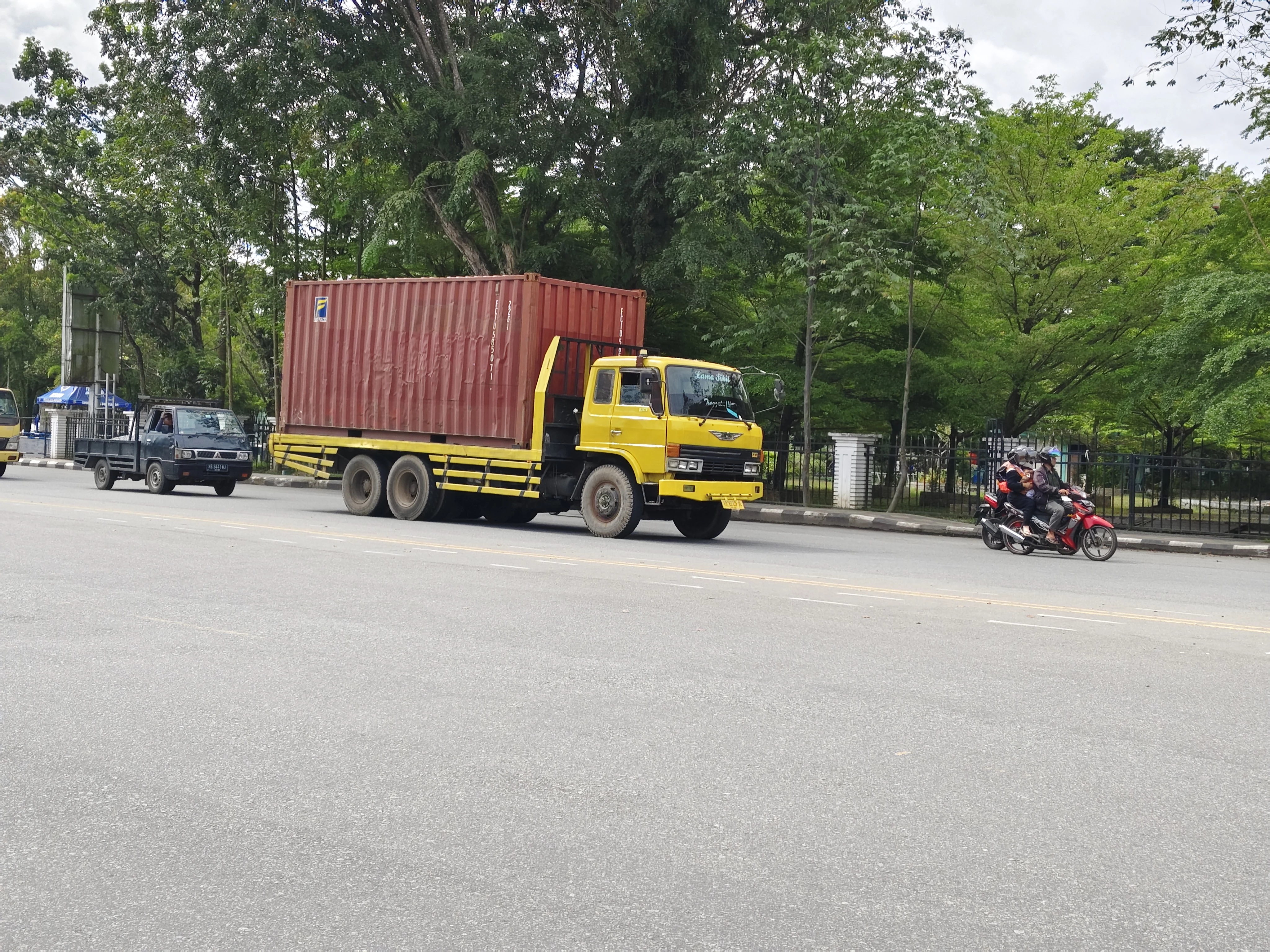 Bahas Solusi Antrean SPBU, Pemkot Bakal Atur Jam Pengisian BBM Kendaraan Berat