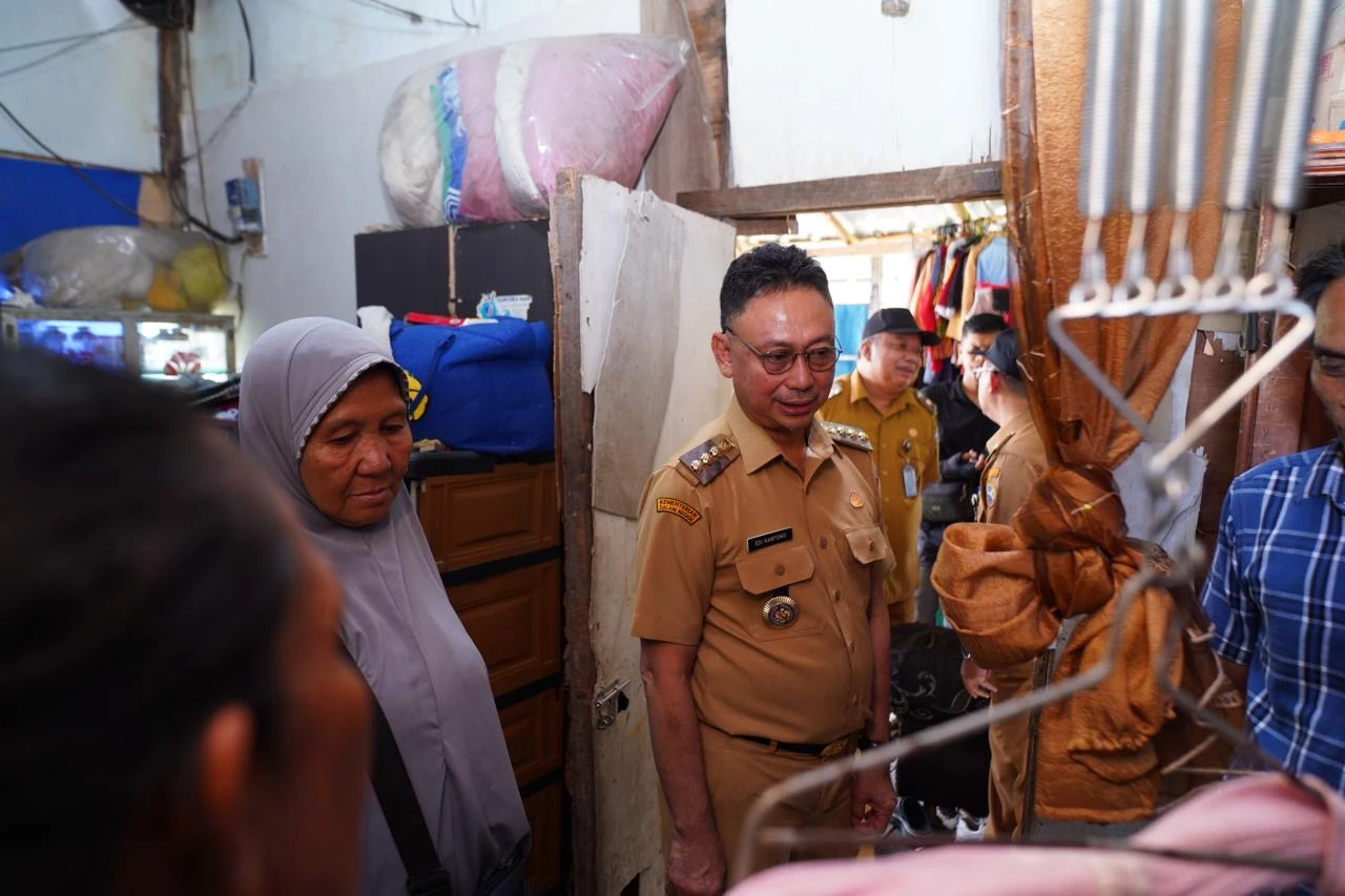 Edi Pastikan Bedah Rumah Norma Dimulai September Edi Pastikan Bedah Rumah Norma Dimulai September