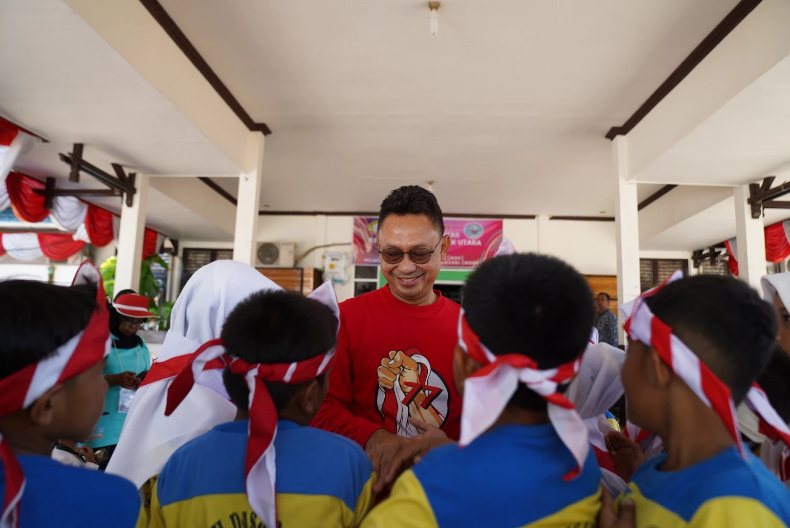 Rahman Senang Bisa Berfoto Dengan Pak Wali Rahman Senang Bisa Berfoto Dengan Pak Wali