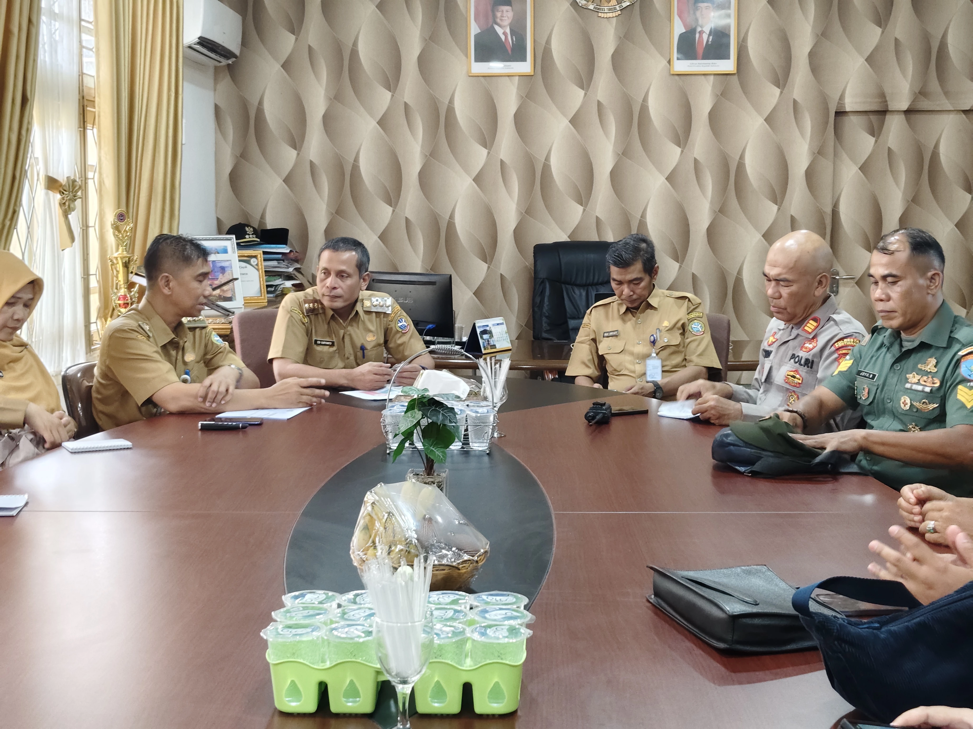 Pastikan Kelancaran Pilkada, Pj Wako Pimpin Rakor di Kecamatan