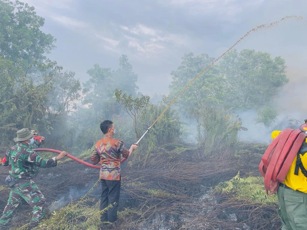 Wako Edi Kamtono : Laporkan Jika Temukan Pembakar Lahan