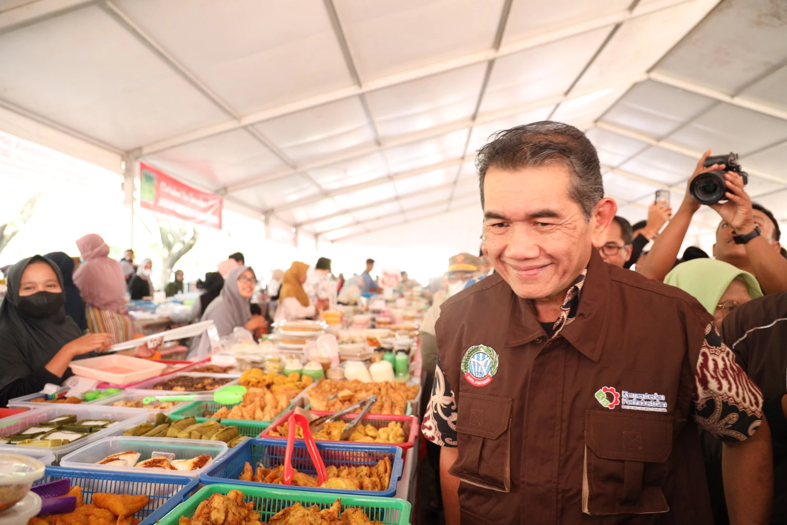 Pemkot dan BBPOM Pastikan Takjil di Pasar Juadah Aman Dikonsumsi