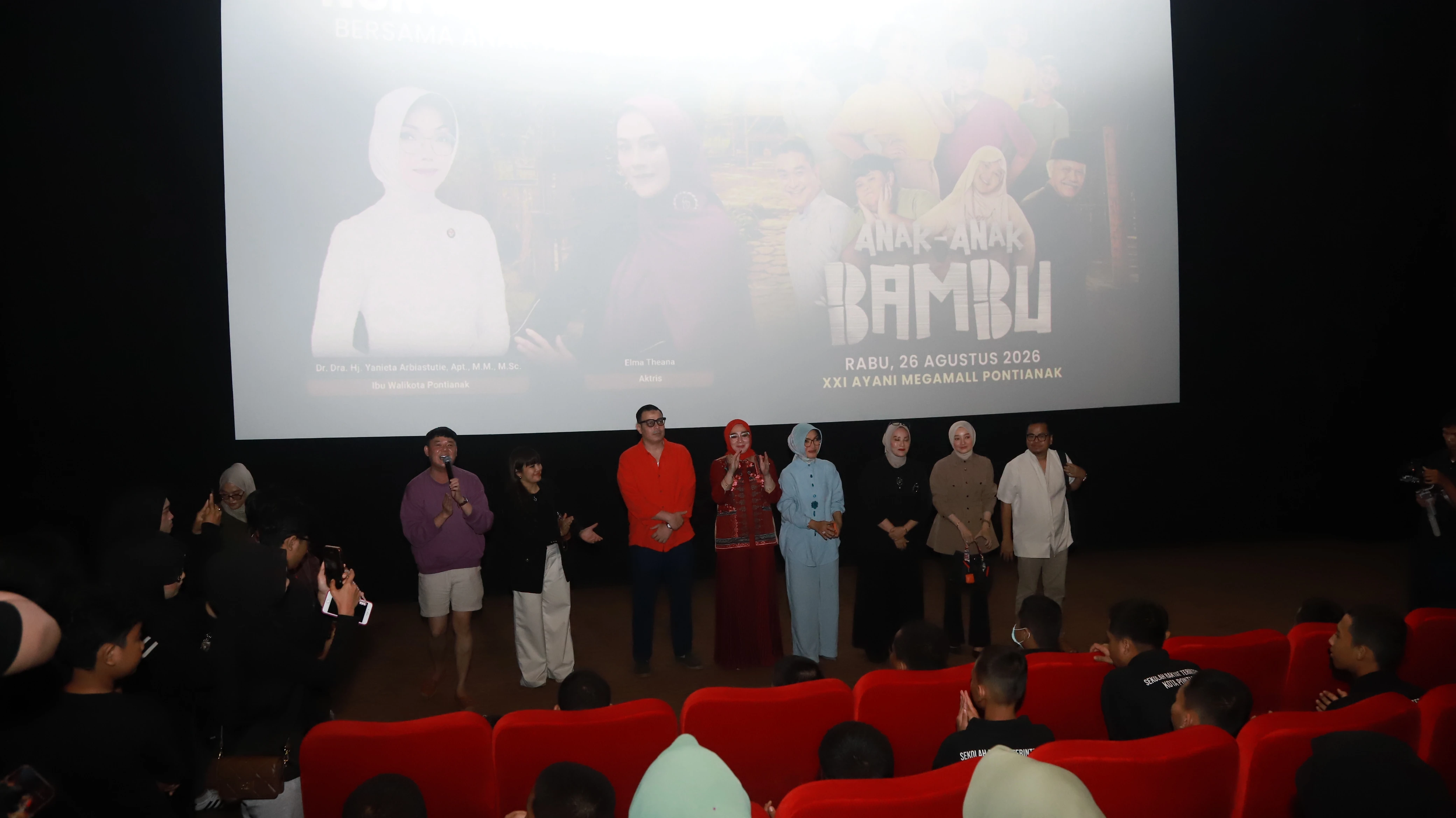 PKK Pontianak Ajak Siswa SR dan Panti Asuhan Nobar Anak-anak Bambu