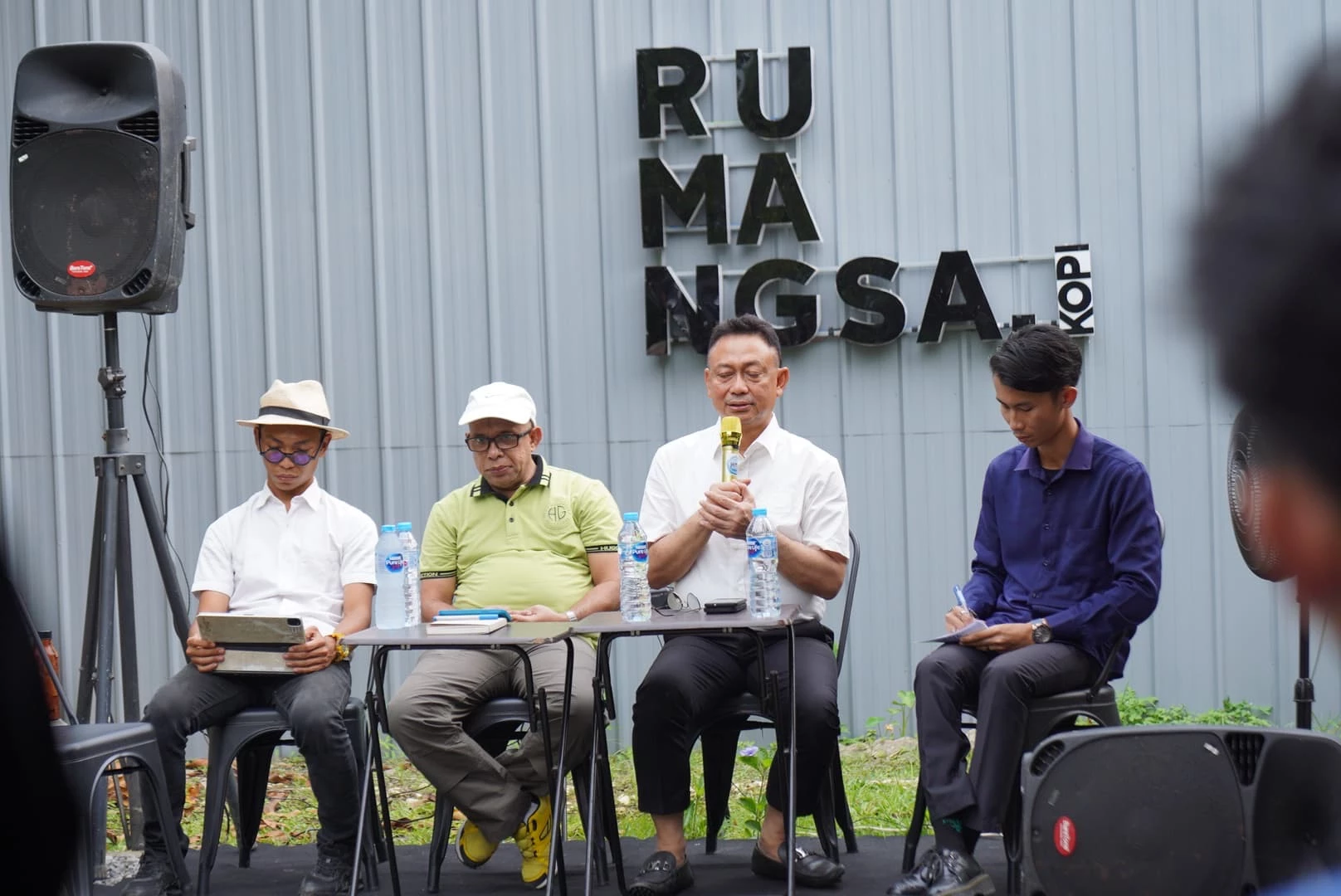 Perubahan Perilaku Kunci Keberhasilan Pengelolaan Sampah Perubahan Perilaku Kunci Keberhasilan Pengelolaan Sampah