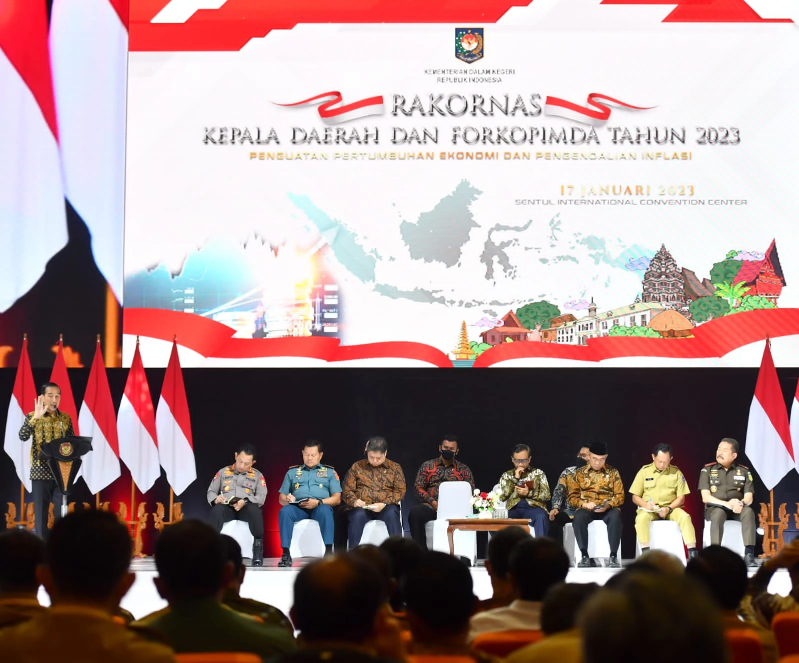 Arahan Jokowi Soal Inflasi, Edi Sebut TPID Rutin Monitoring Harga Bahan Pokok Arahan Jokowi Soal Inflasi, Edi Sebut TPID Rutin Monitoring Harga Bahan Pokok