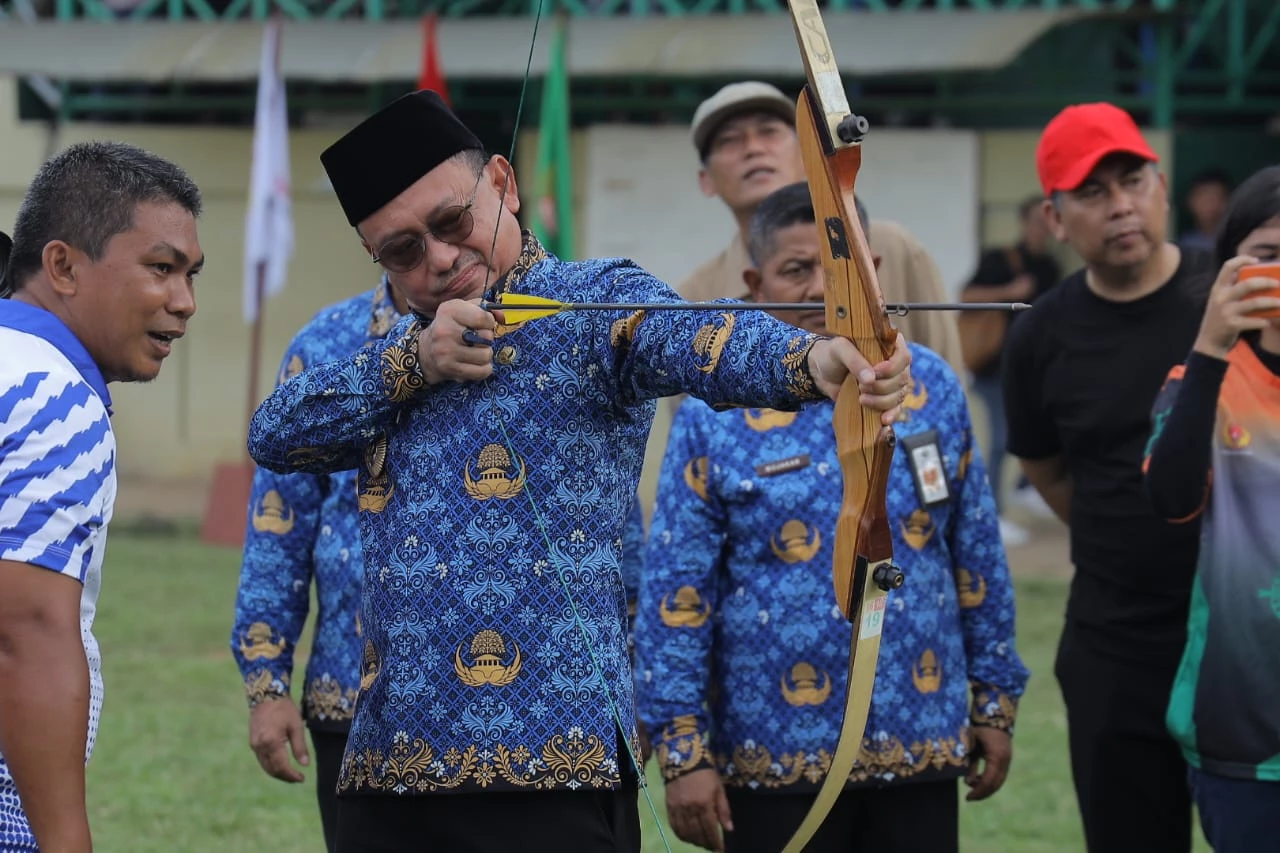 Wujudkan Pontianak Sport City, Edi akan Tambah Fasilitas Olahraga Wujudkan Pontianak Sport City, Edi akan Tambah Fasilitas Olahraga