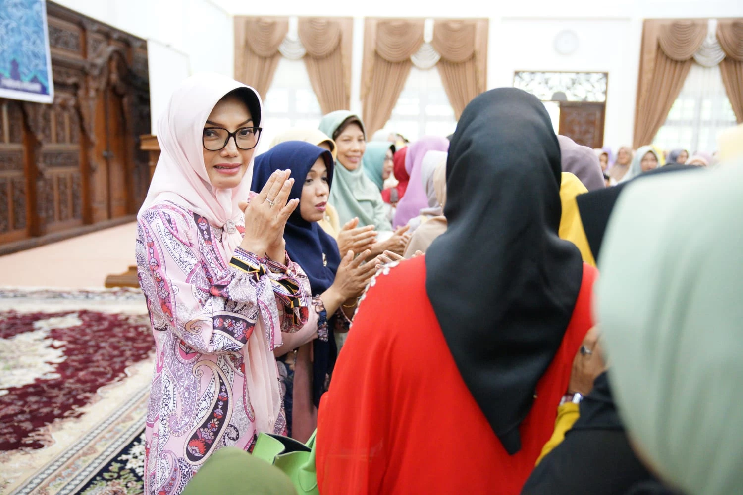 Halal Bihalal Sarana Pererat Silaturahmi dan Saling Memaafkan