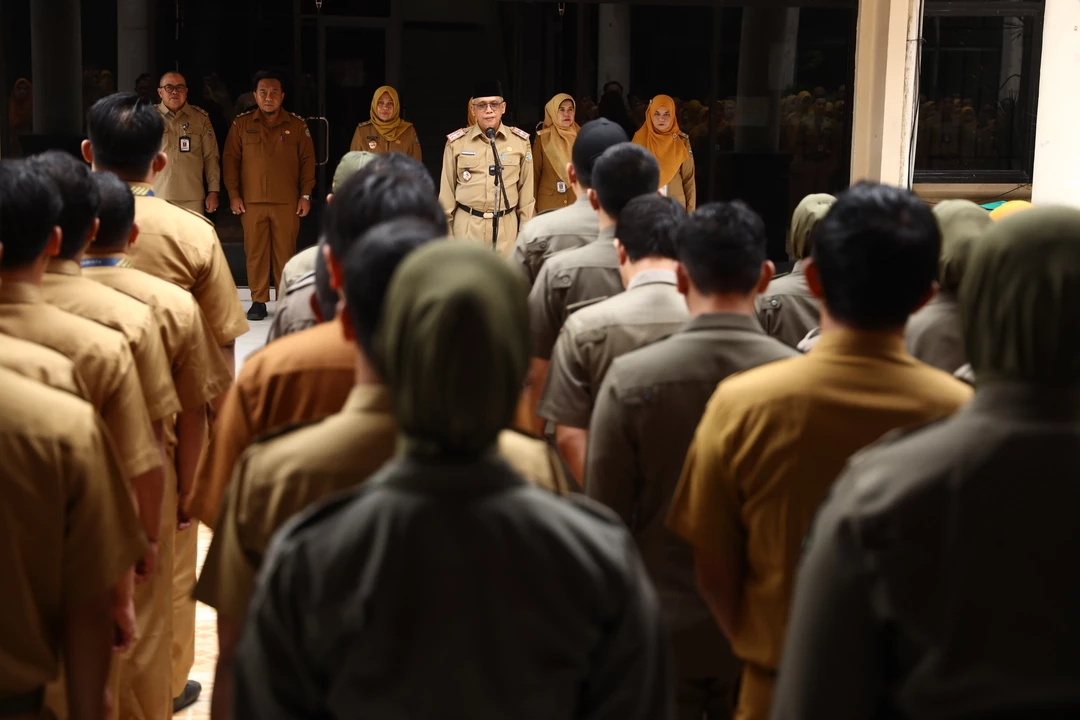 Sekda Ingatkan ASN Pemkot Jaga Disiplin dan Integritas Sekda Ingatkan ASN Pemkot Jaga Disiplin dan Integritas