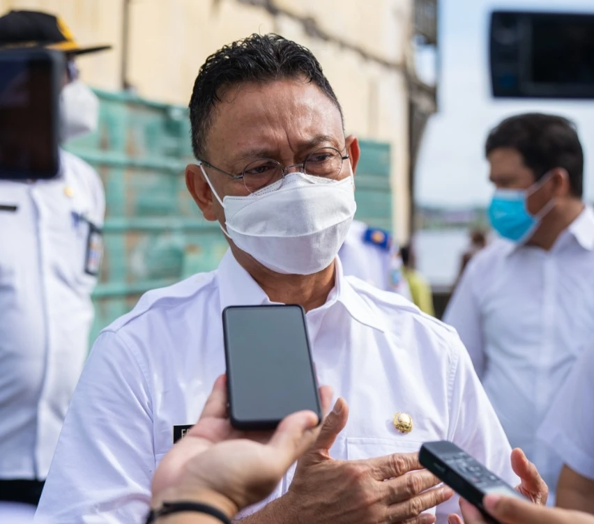 Tiadakan Cap Go Meh dan Larang Pesta Kembang Api