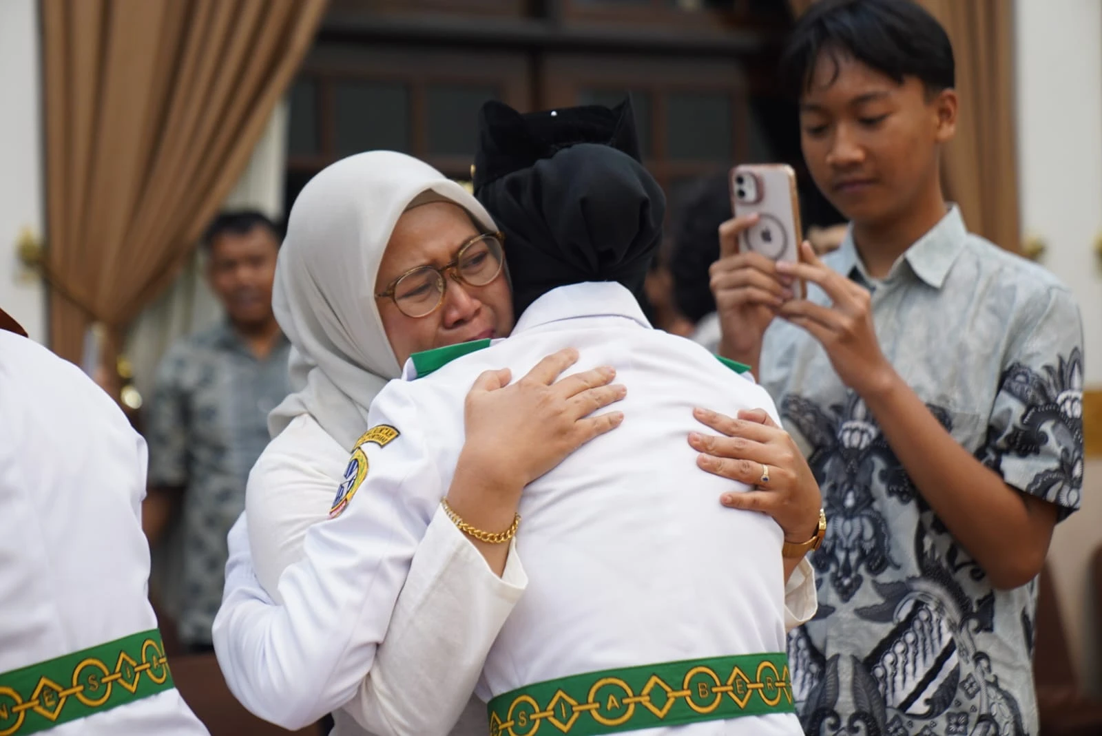 Wako Edi Kukuhkan Paskibraka Pontianak 2026