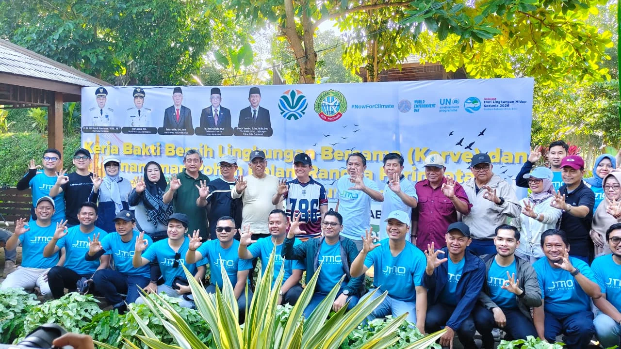 Bahasan Ajak Warga Tanam Satu Rumah Satu Pohon