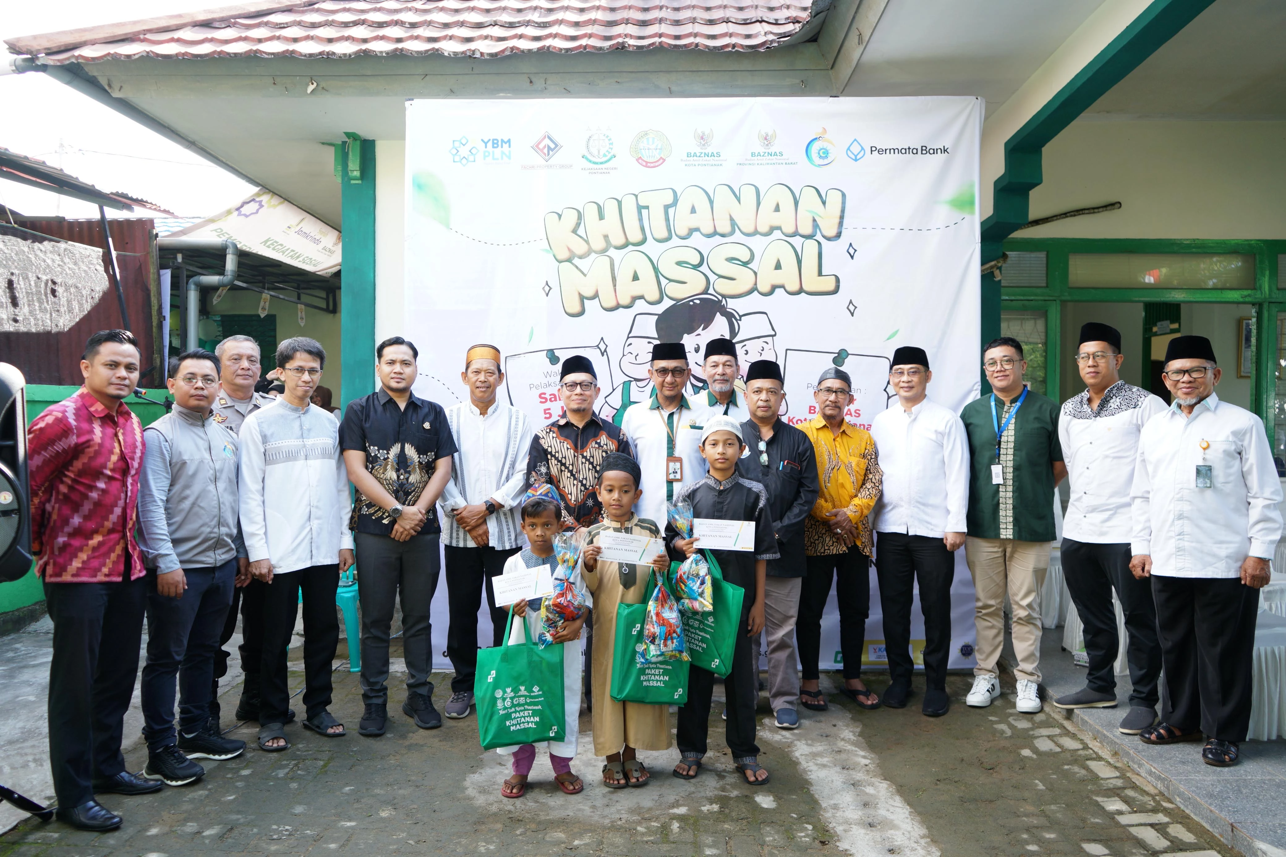 50 Anak Ikuti Khitanan Massal Gratis Baznas Pontianak