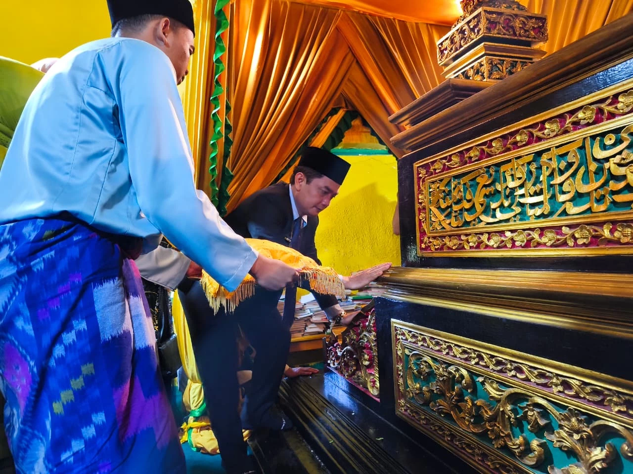 Ziarah Makam Kesultanan, Wujud Penghormatan Pendiri Pontianak Ziarah Makam Kesultanan, Wujud Penghormatan Pendiri Pontianak