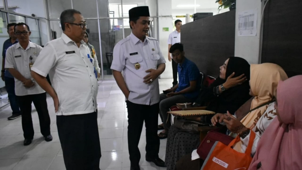 Genjot Pelayanan Publik Pasca Cuti Bersama Genjot Pelayanan Publik Pasca Cuti Bersama