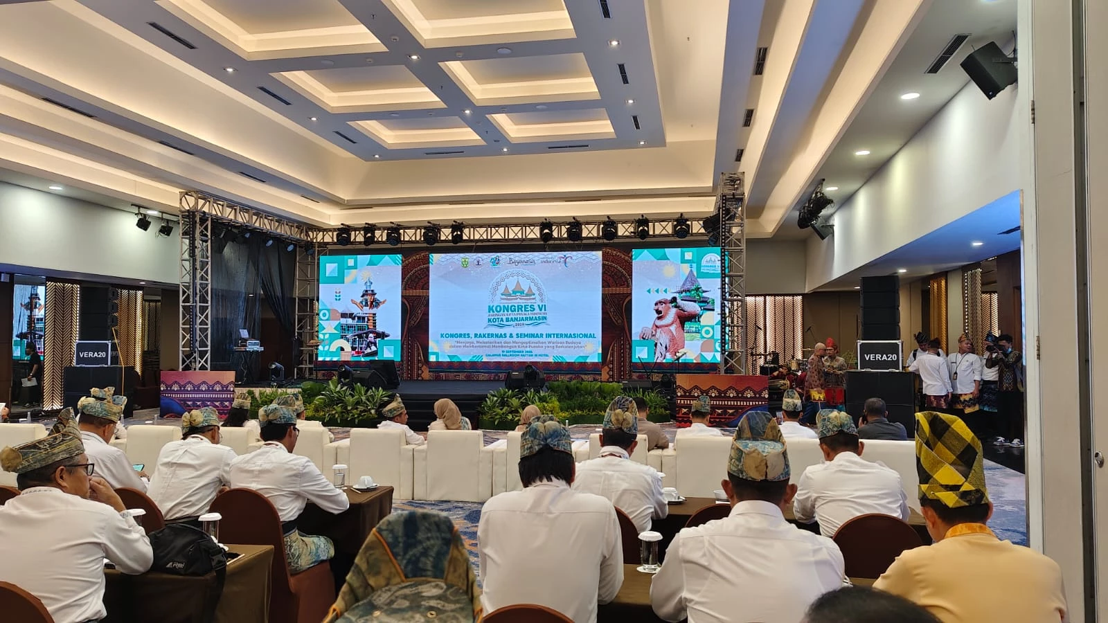 Delegasi Pontianak Hadiri Kongres Jaringan Kota Pusaka Indonesia 2024 Delegasi Pontianak Hadiri Kongres Jaringan Kota Pusaka Indonesia 2024
