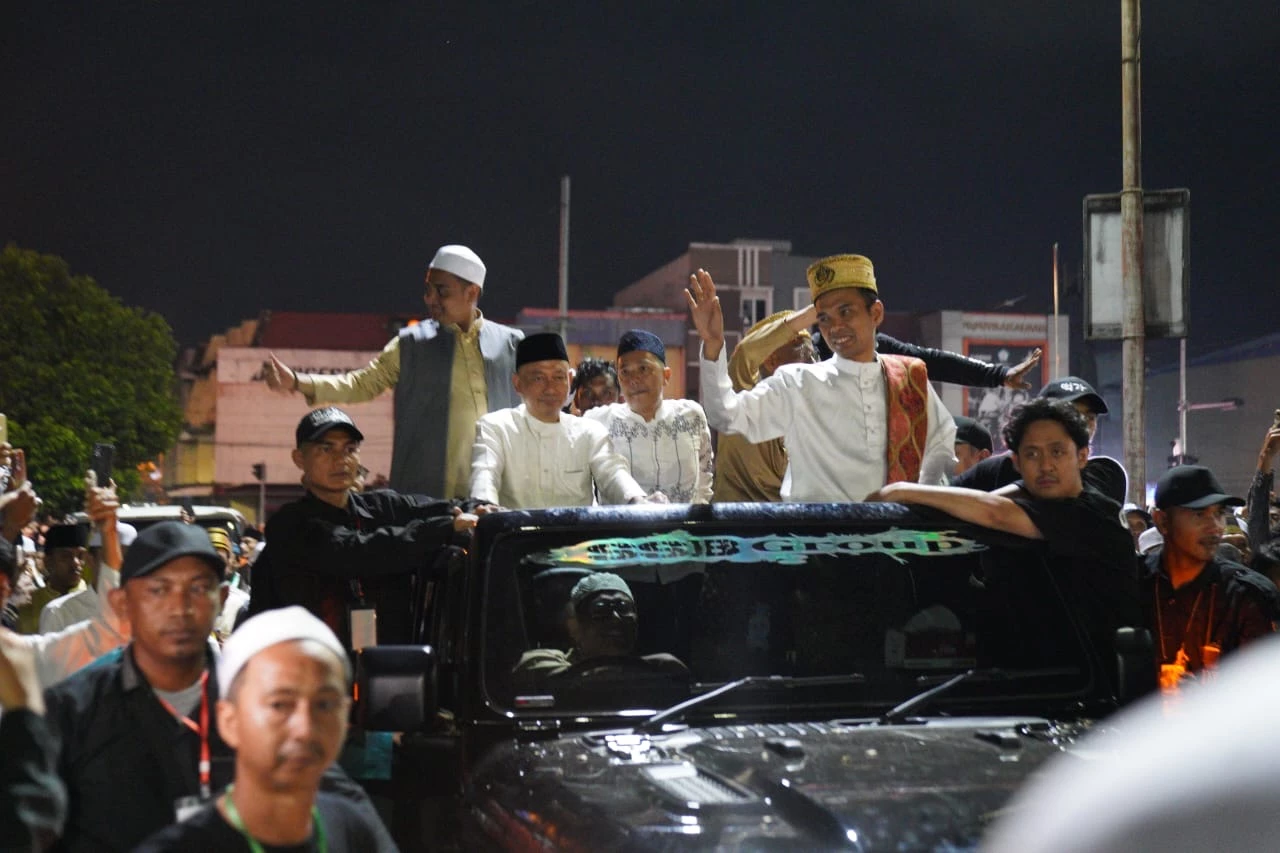 UAS:  Haul dan Maulid Mengajarkan Cinta dan Persatuan UAS:  Haul dan Maulid Mengajarkan Cinta dan Persatuan