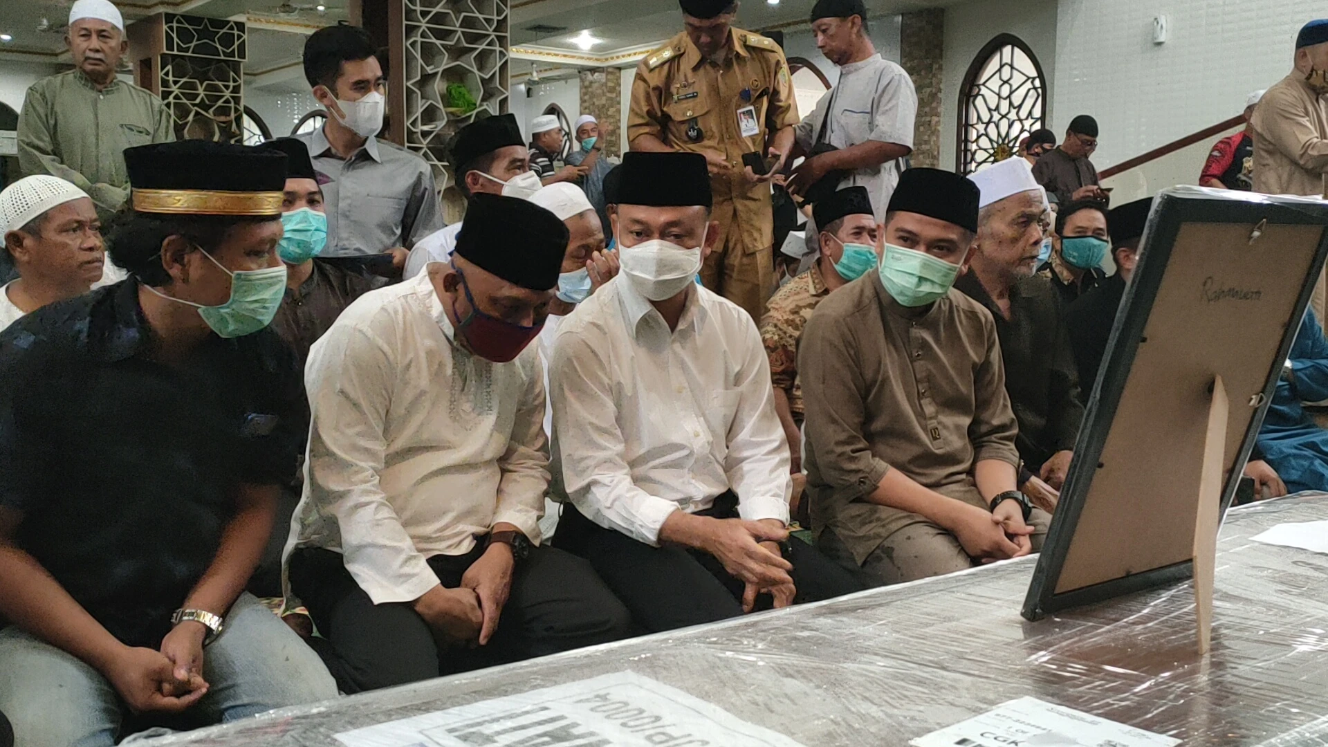 Wali Kota Edi Kamtono Sambut Jenazah Toni Ismail dan Keluarga