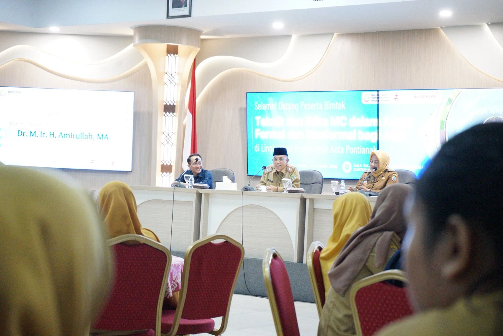 ASN Perlu Kuasai Teknik dan Etika MC