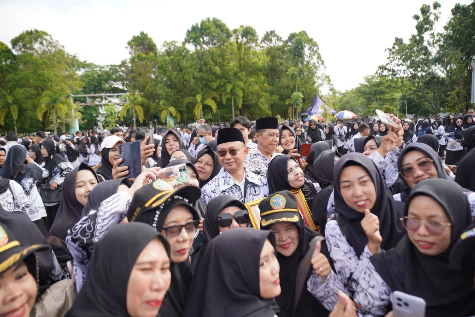 Wali Kota Apresiasi Peran Guru Pontianak Dorong Pembangunan Manusia