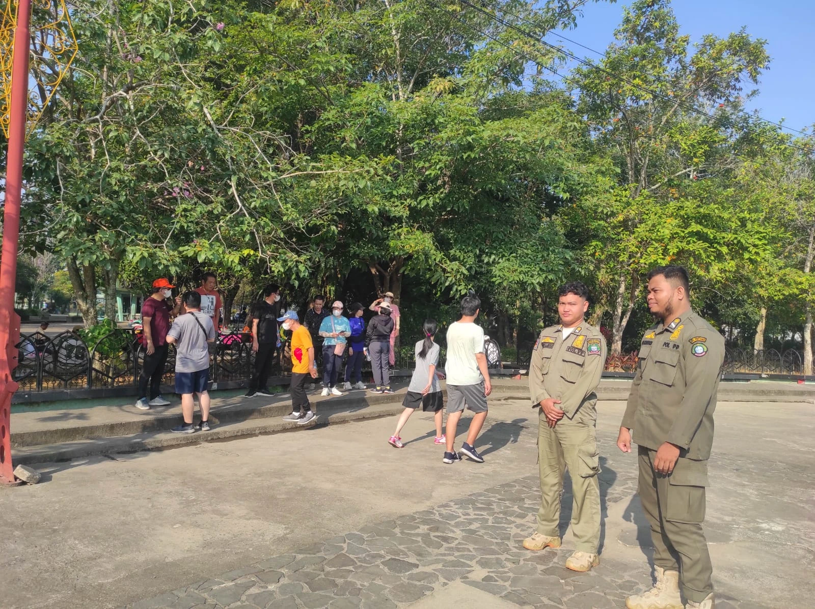 Satpol PP Pontianak Monitoring Kawasan Waterfront, Pastikan Kenyamanan Pengunjung