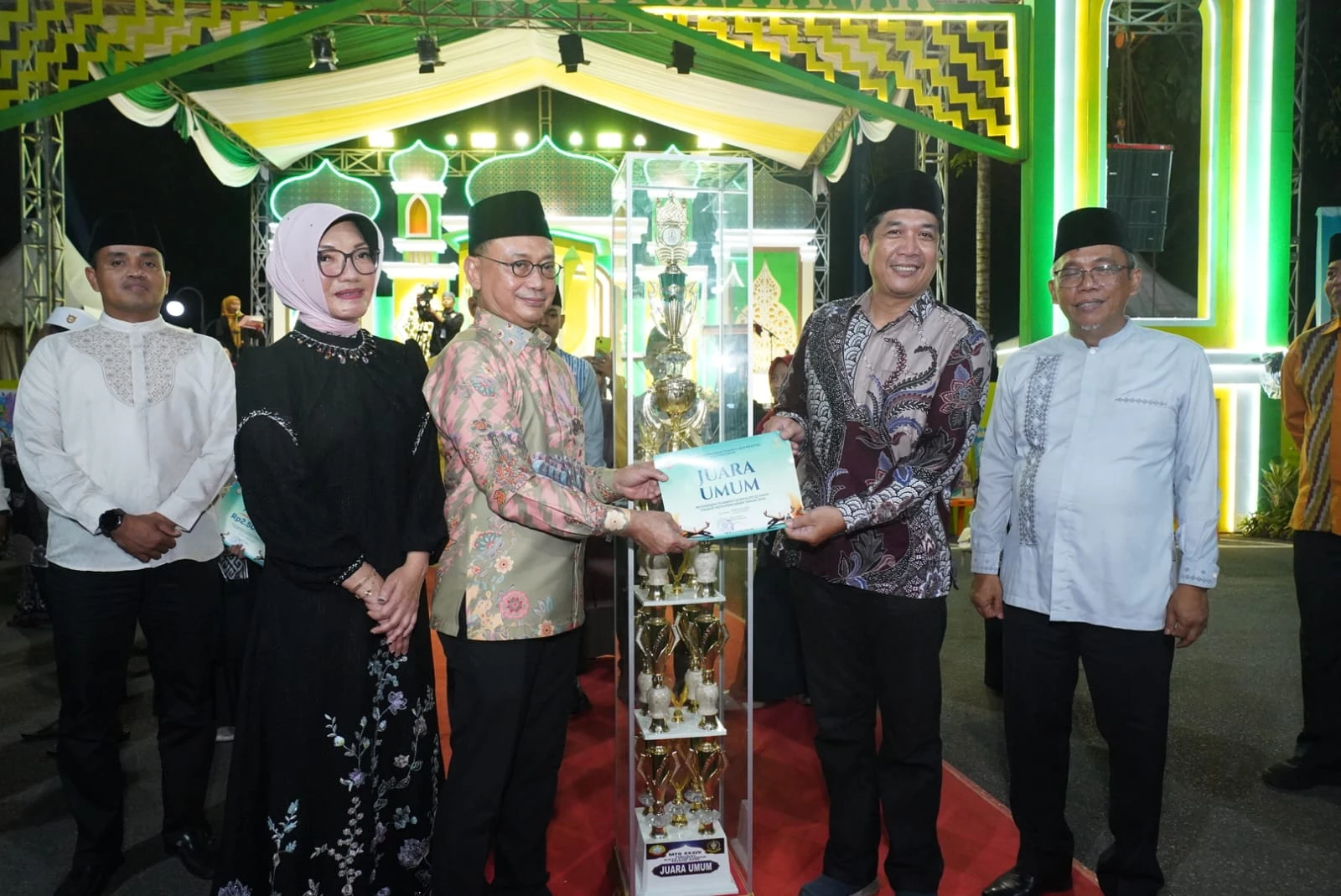 Pontianak Timur Juara Umum MTQ ke-34 Pontianak