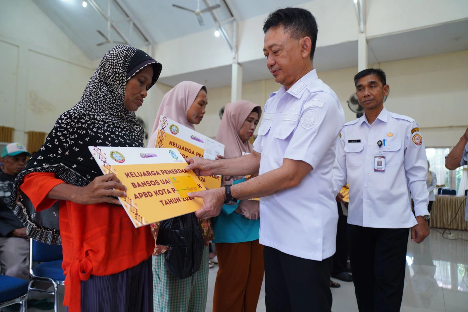 Bansos Tunai Pelengkap Program Perlindungan Sosial Warga Desil 1–5