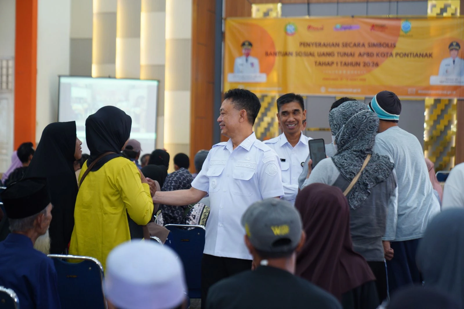 Bansos Tunai Pelengkap Program Perlindungan Sosial Warga Desil 1–5