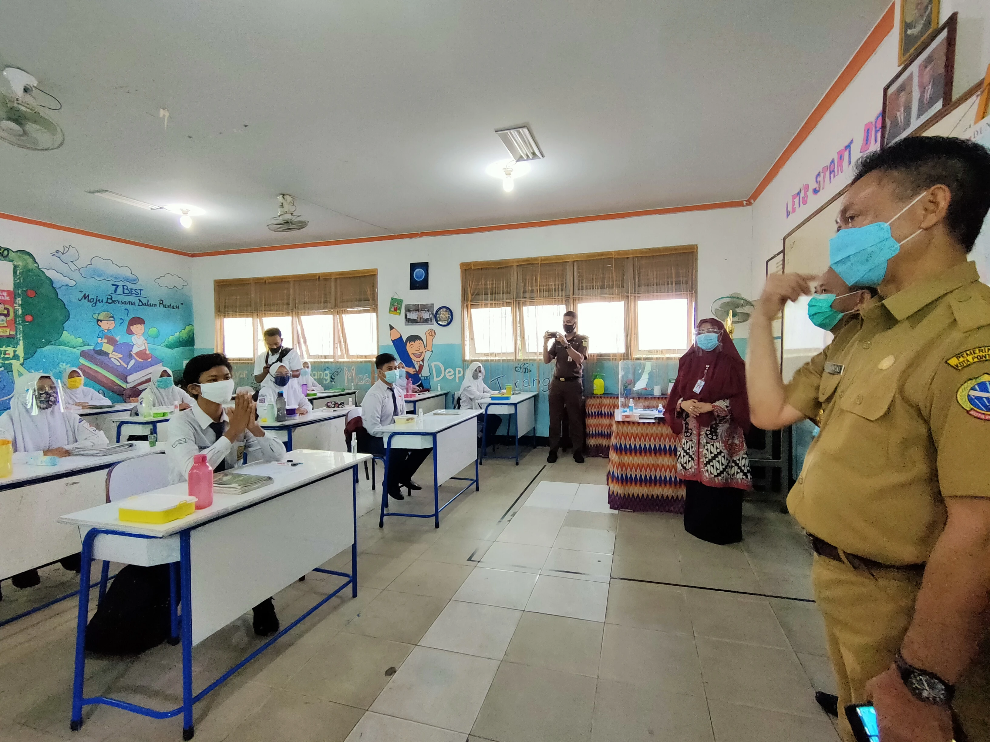 Belajar Tatap Muka Mulai Tahun Depan, Edi Pastikan Sekolah Penuhi Standar Prokes