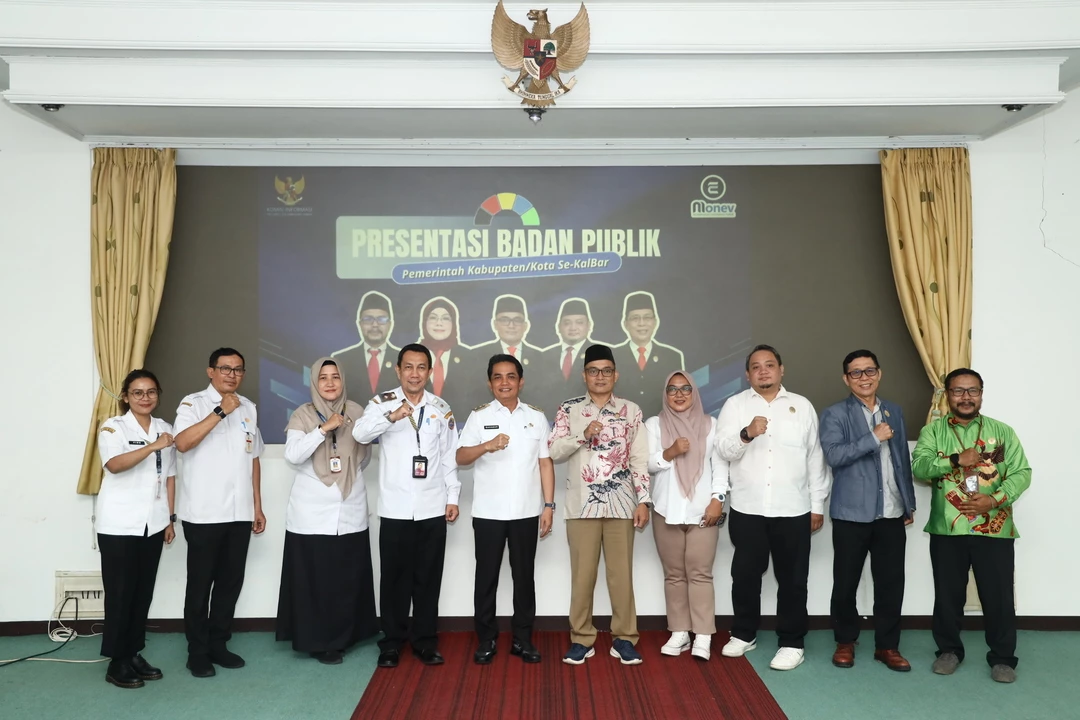 Bahasan Paparkan Inovasi dan Strategi Keterbukaan Informasi Publik Pemkot Pontianak Bahasan Paparkan Inovasi dan Strategi Keterbukaan Informasi Publik Pemkot Pontianak