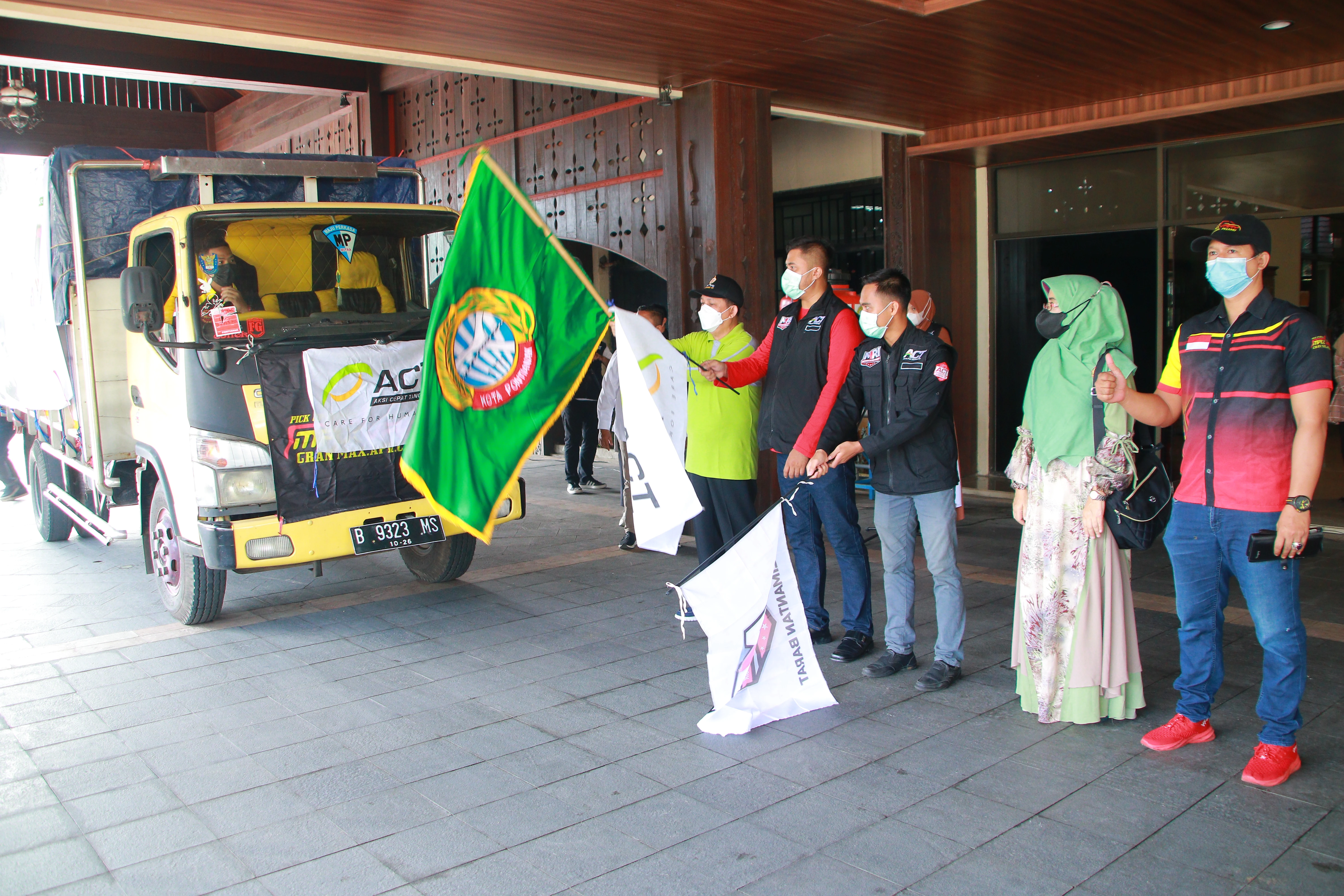 Sekda Mulyadi Lepas Armada ACT Bantuan Korban Banjir