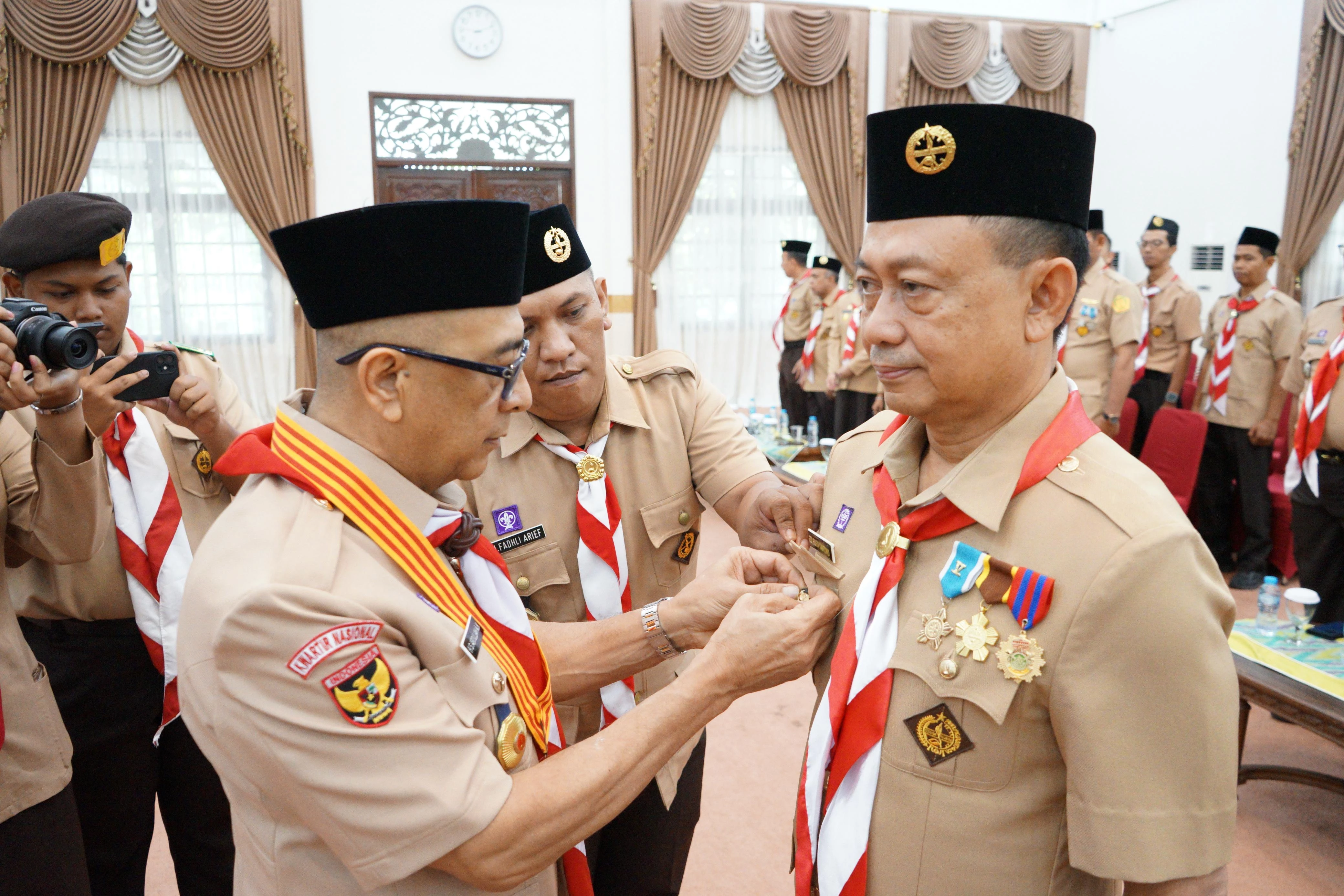 Pramuka Jadi Bagian Solusi Sosial dan Penguatan Karakter Pemuda Pramuka Jadi Bagian Solusi Sosial dan Penguatan Karakter Pemuda