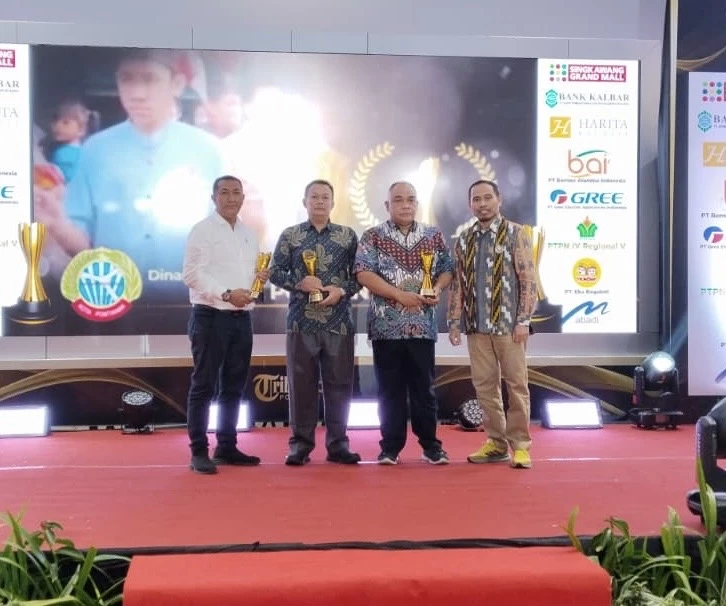 Pontianak Borong Tiga Penghargaan Tribun Pontianak Award 2025 Pontianak Borong Tiga Penghargaan Tribun Pontianak Award 2025