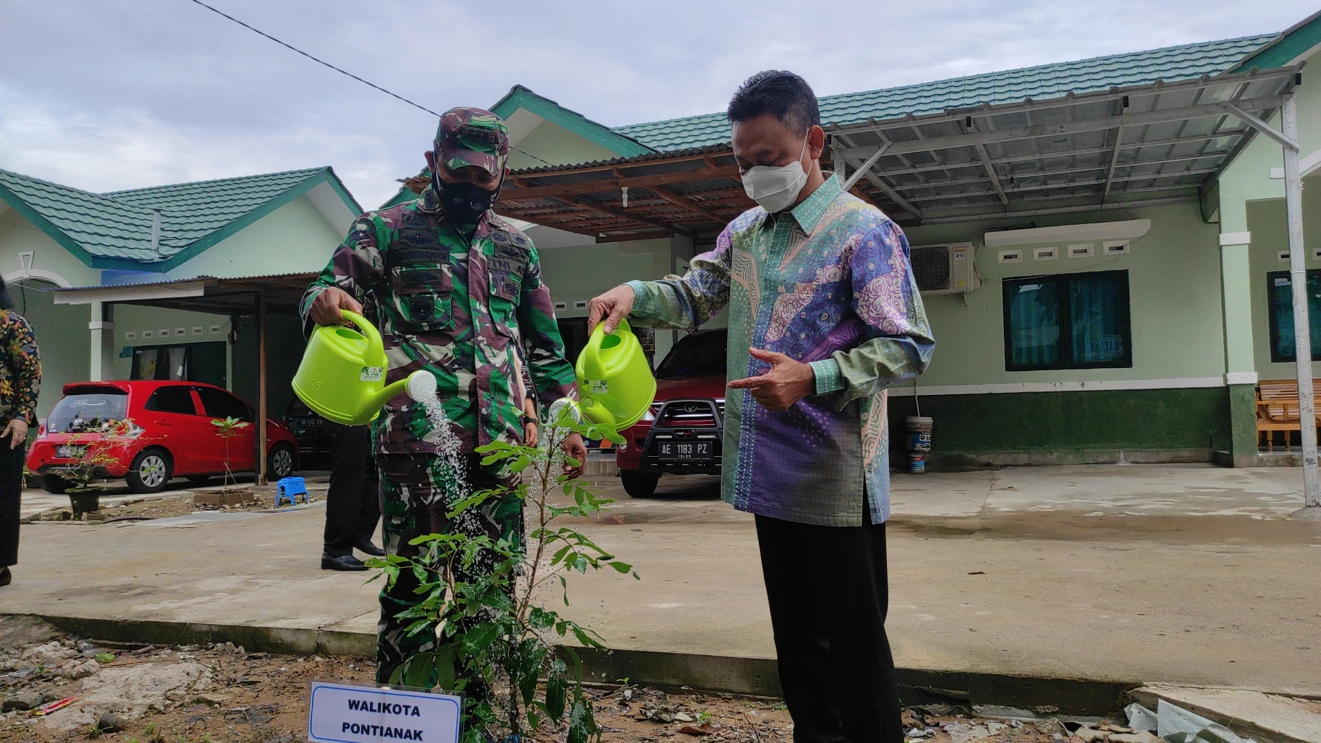 Edi Kamtono : Sekecil Apapun Lahan, Manfaatkan Tanam Pohon Edi Kamtono : Sekecil Apapun Lahan, Manfaatkan Tanam Pohon